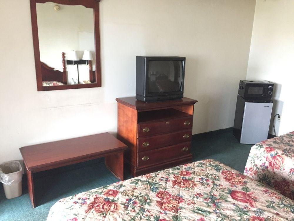Rodeway Inn Dickson Dış mekan fotoğraf