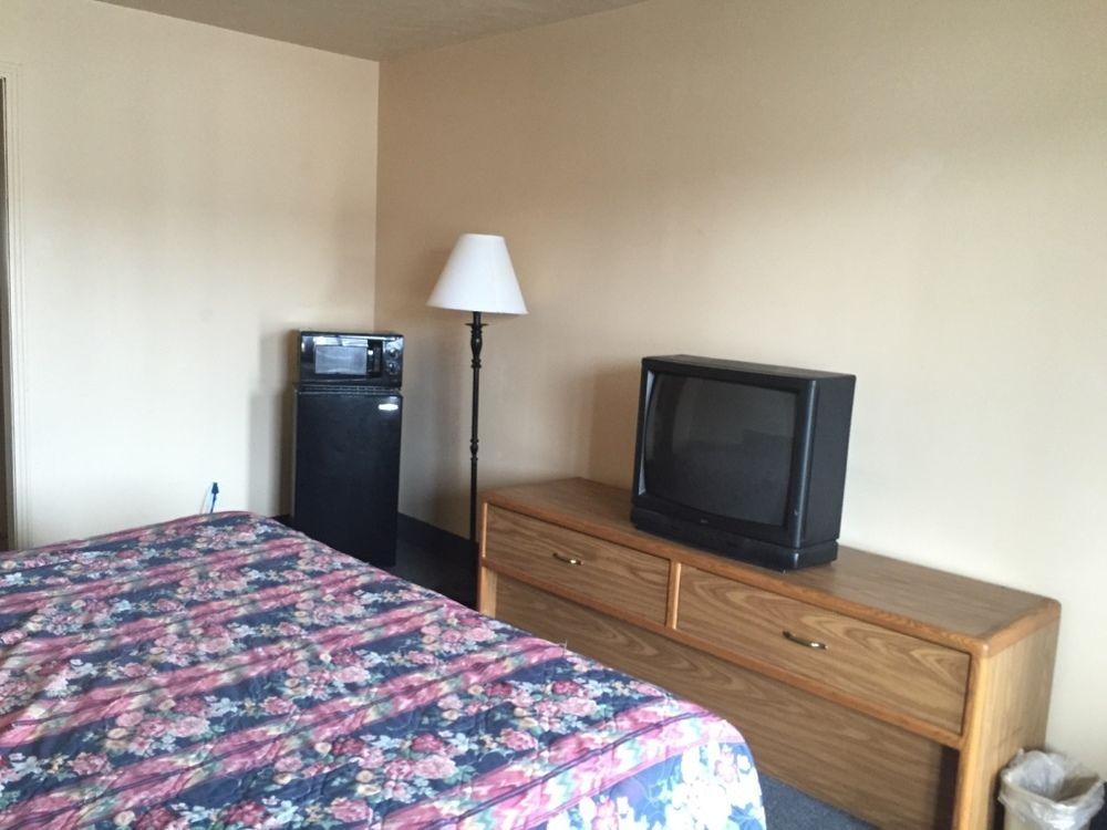 Rodeway Inn Dickson Dış mekan fotoğraf