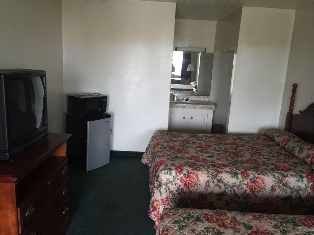 Rodeway Inn Dickson Dış mekan fotoğraf